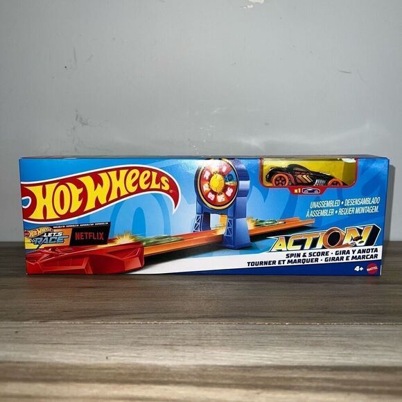 Mattel Hot Wheels Play Set Race Car with Action Stunt Track Spin & Score 4+ - Picture 1 of 6